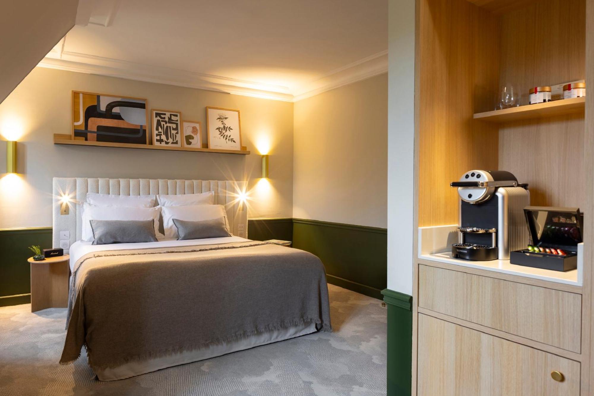 ホテル オステルリー ラ ブリケトリ ヴィネ エクステリア 写真 A room at the hotel